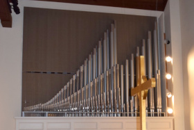 First Presbyterian Church, East Aurora, NY before work closeup